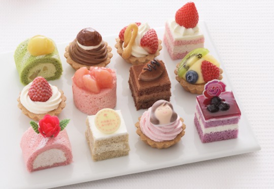 s_d4367-353-452526-10