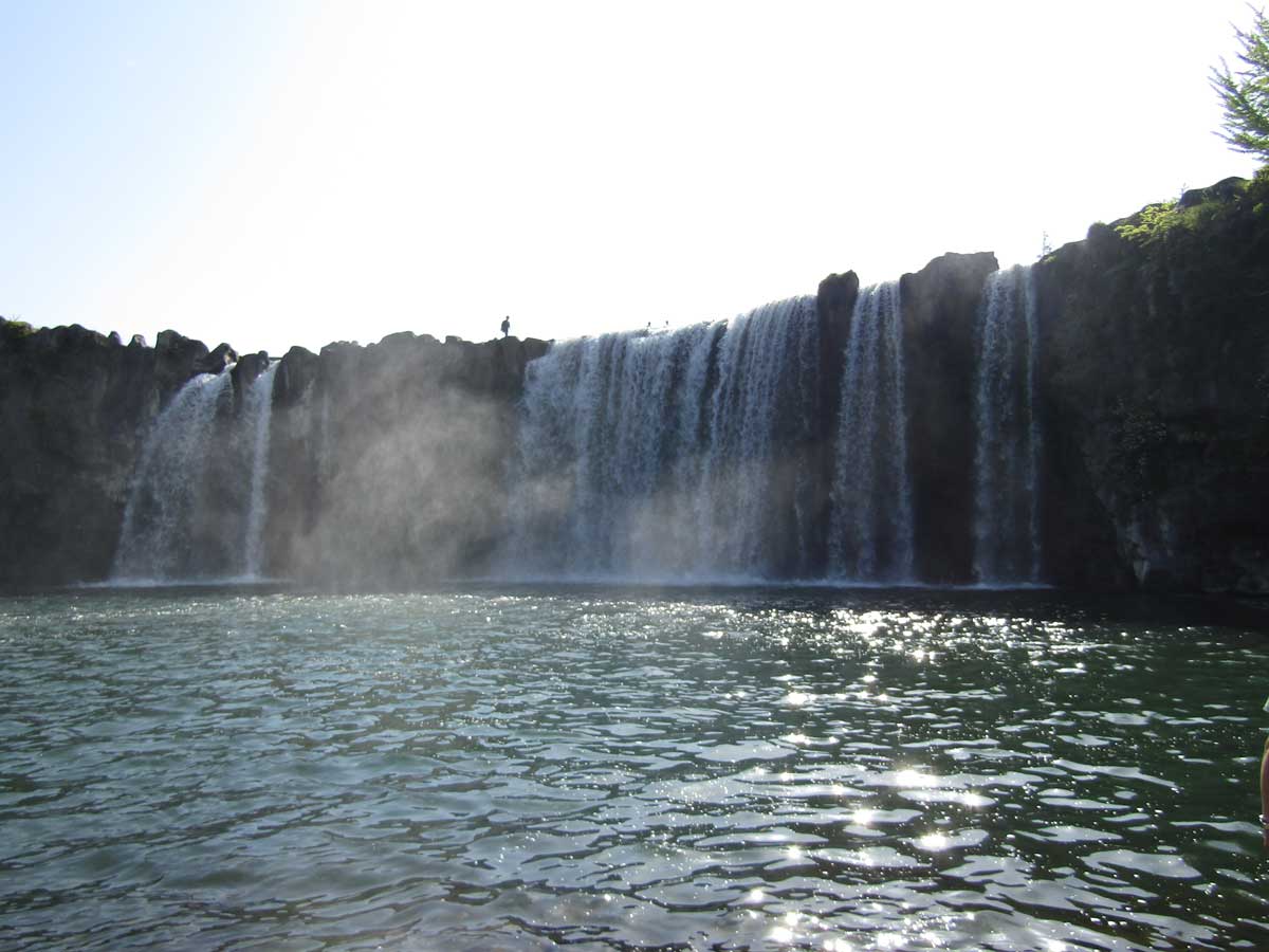 原尻の滝