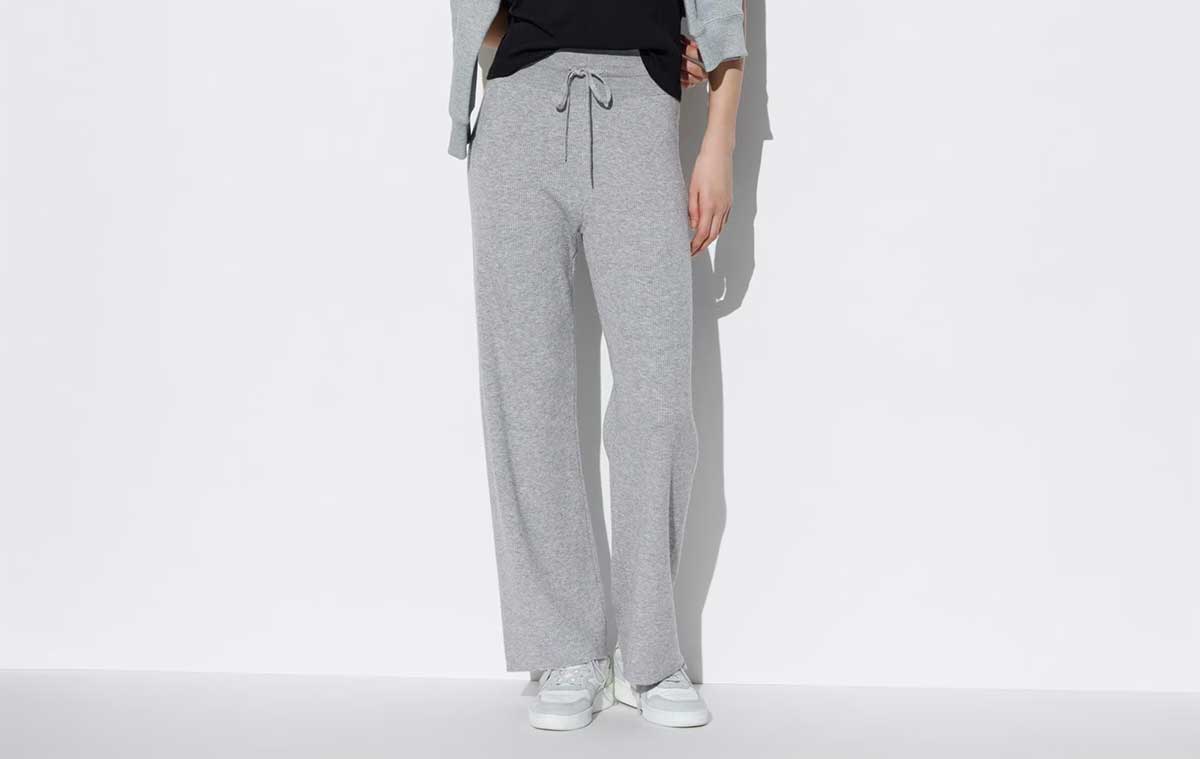 ユニクロ「ウォッシャブルニットリブパンツ」