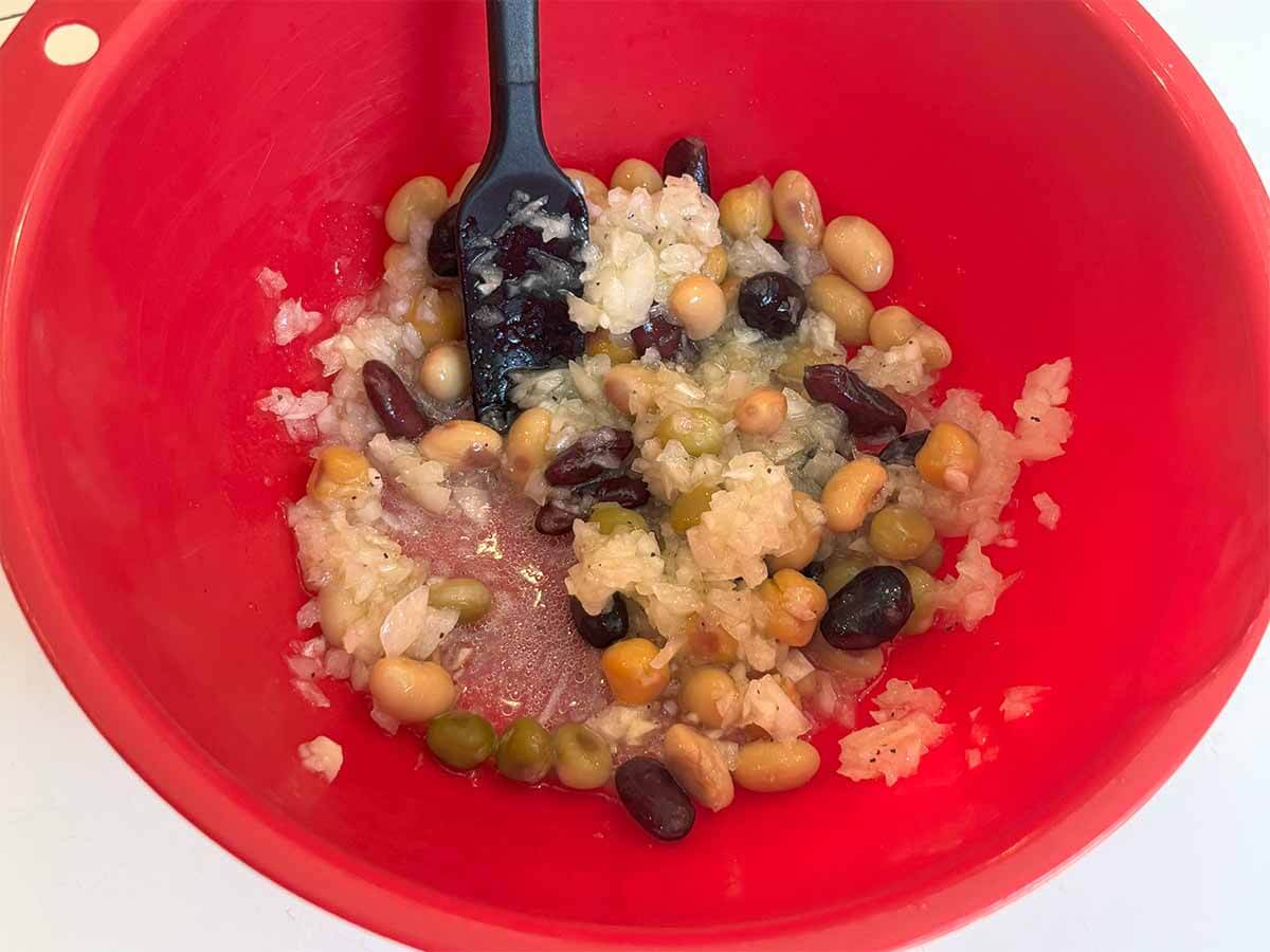 冨永愛ミックスビーンズマリネ