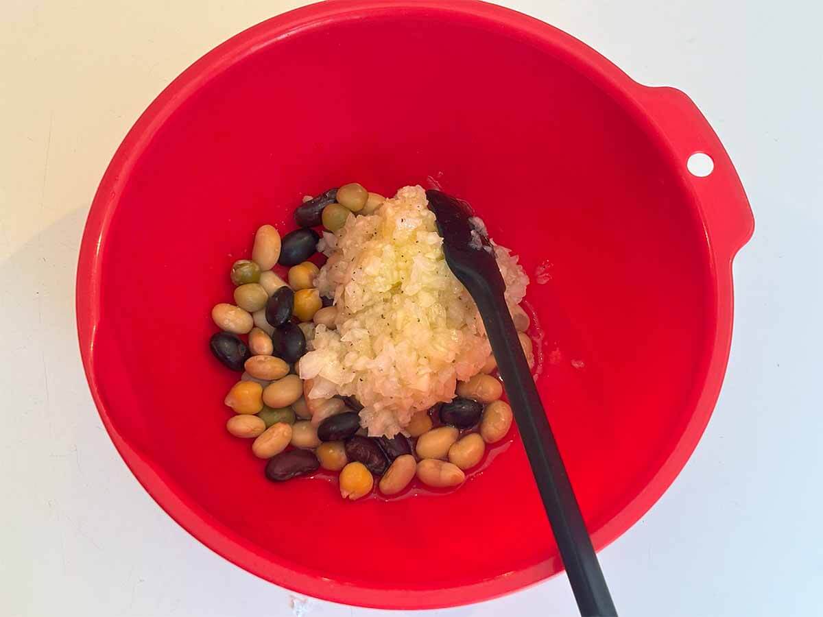 冨永愛ミックスビーンズマリネ