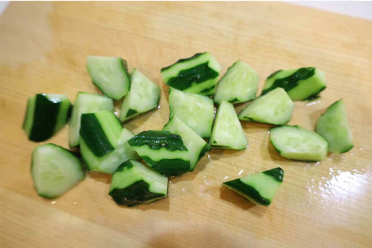 ポリポリきゅうりの浅漬け