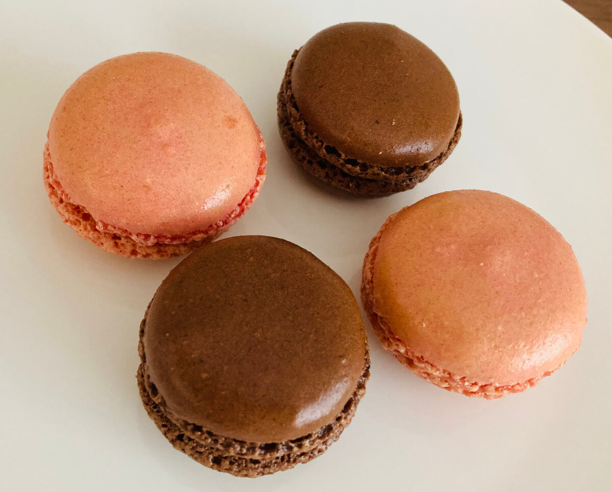 ローソン「2種マカロン」