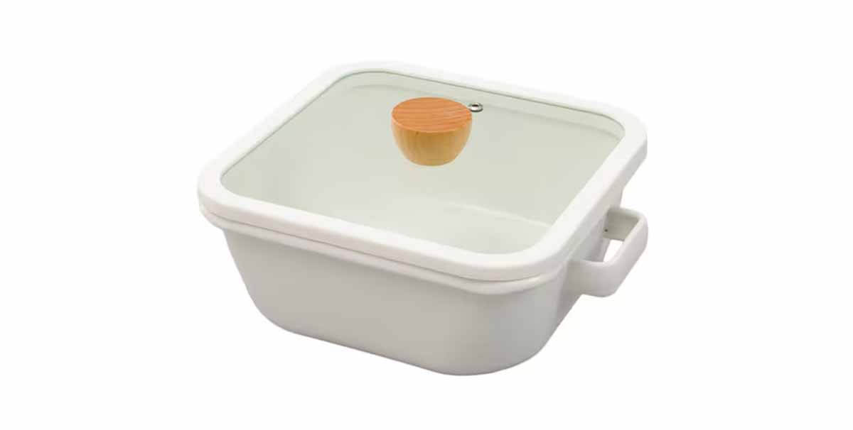 ニトリ「IH・ガス火 保存もできるホーロー角型鍋」