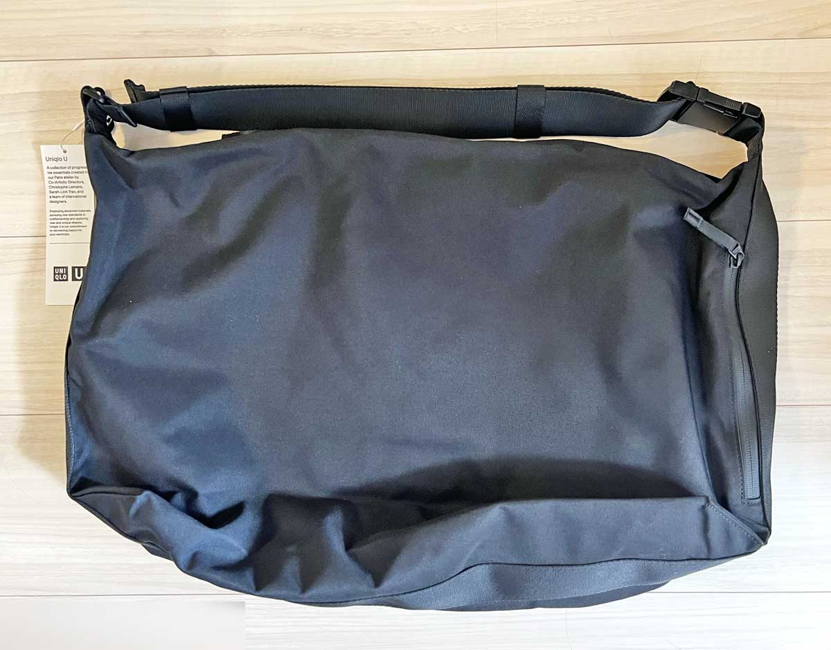 ユニクロユー「メッセンジャーショルダーバッグ」が大人気