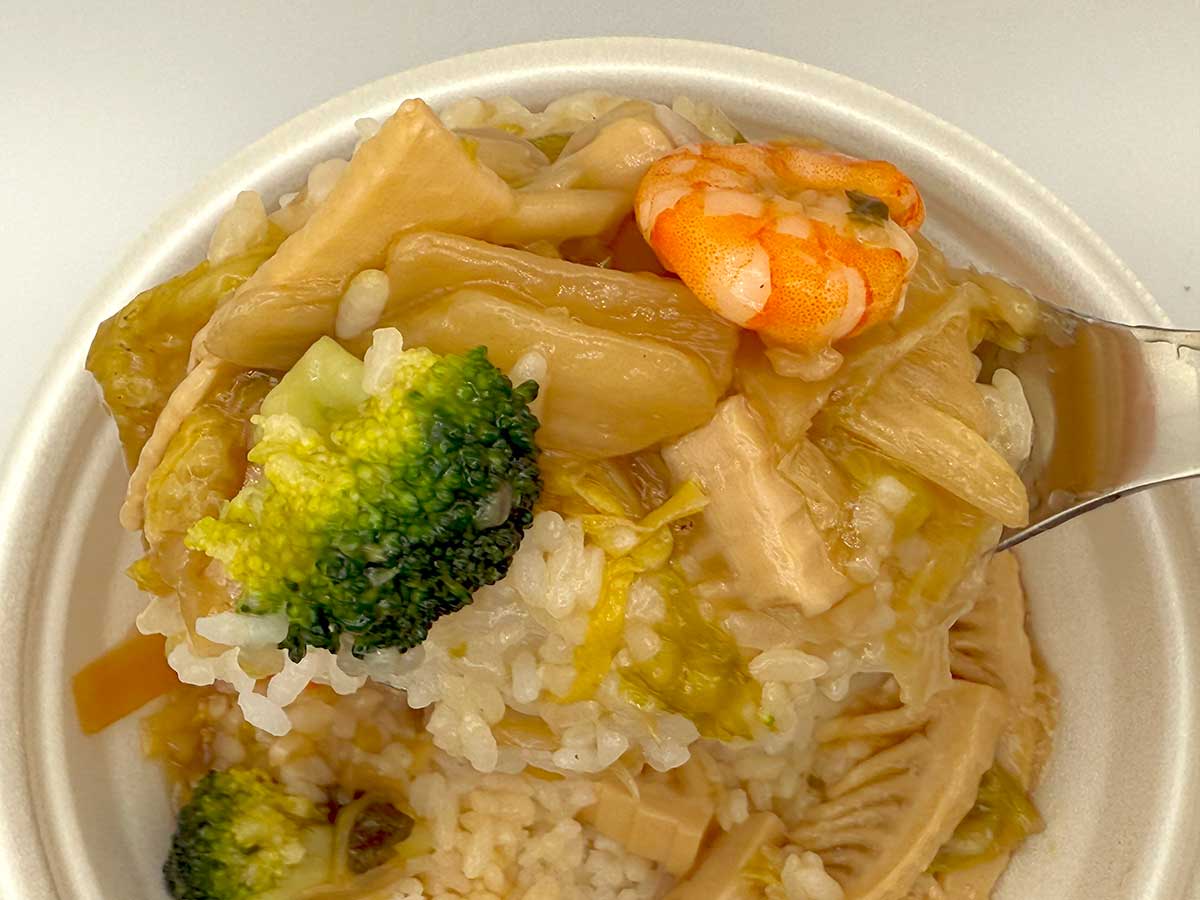 すき家「エビ中華丼」が話題！