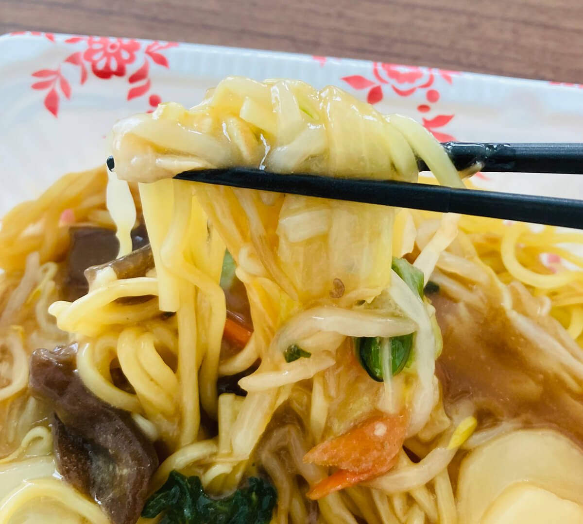 マルハニチロ「五目あんかけ焼そば」