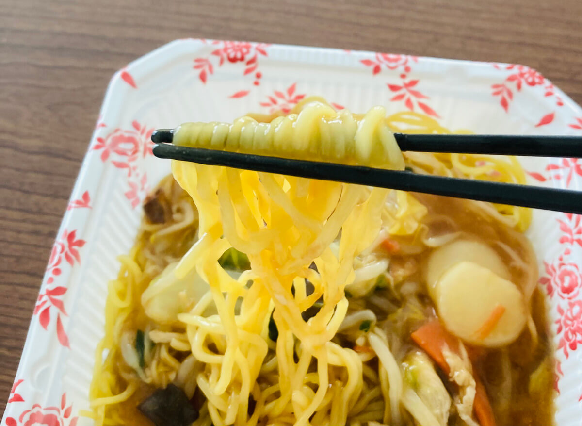 マルハニチロ「五目あんかけ焼そば」