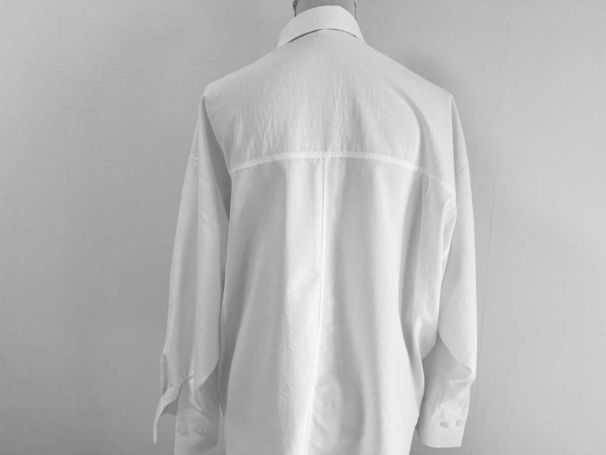 GU「ドルマンスリーブシャツ」が大人気