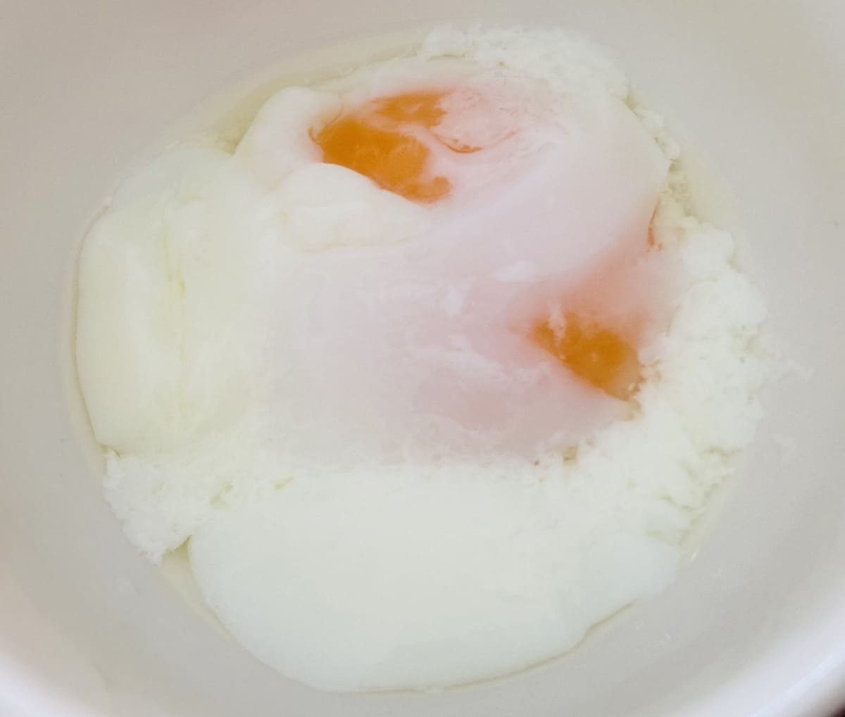 ダイソー「本格温泉たまご器」