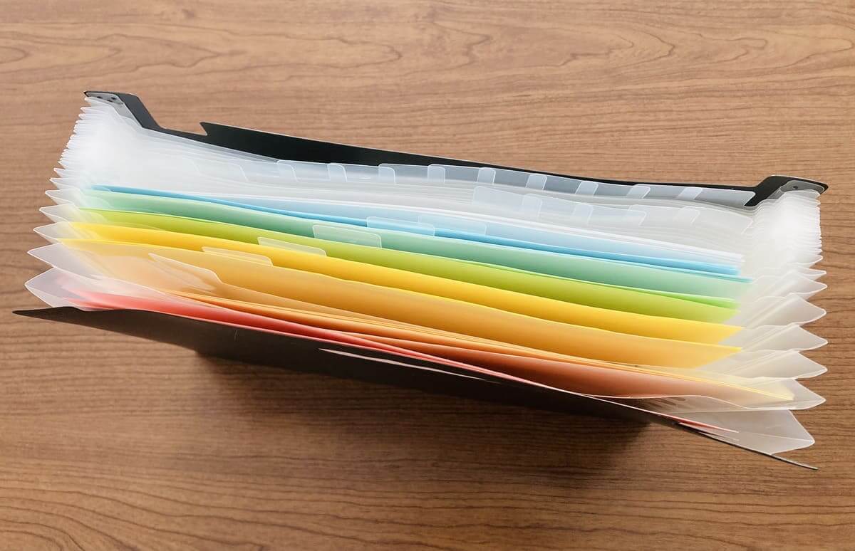 ダイソー「ドキュメントスタンド」