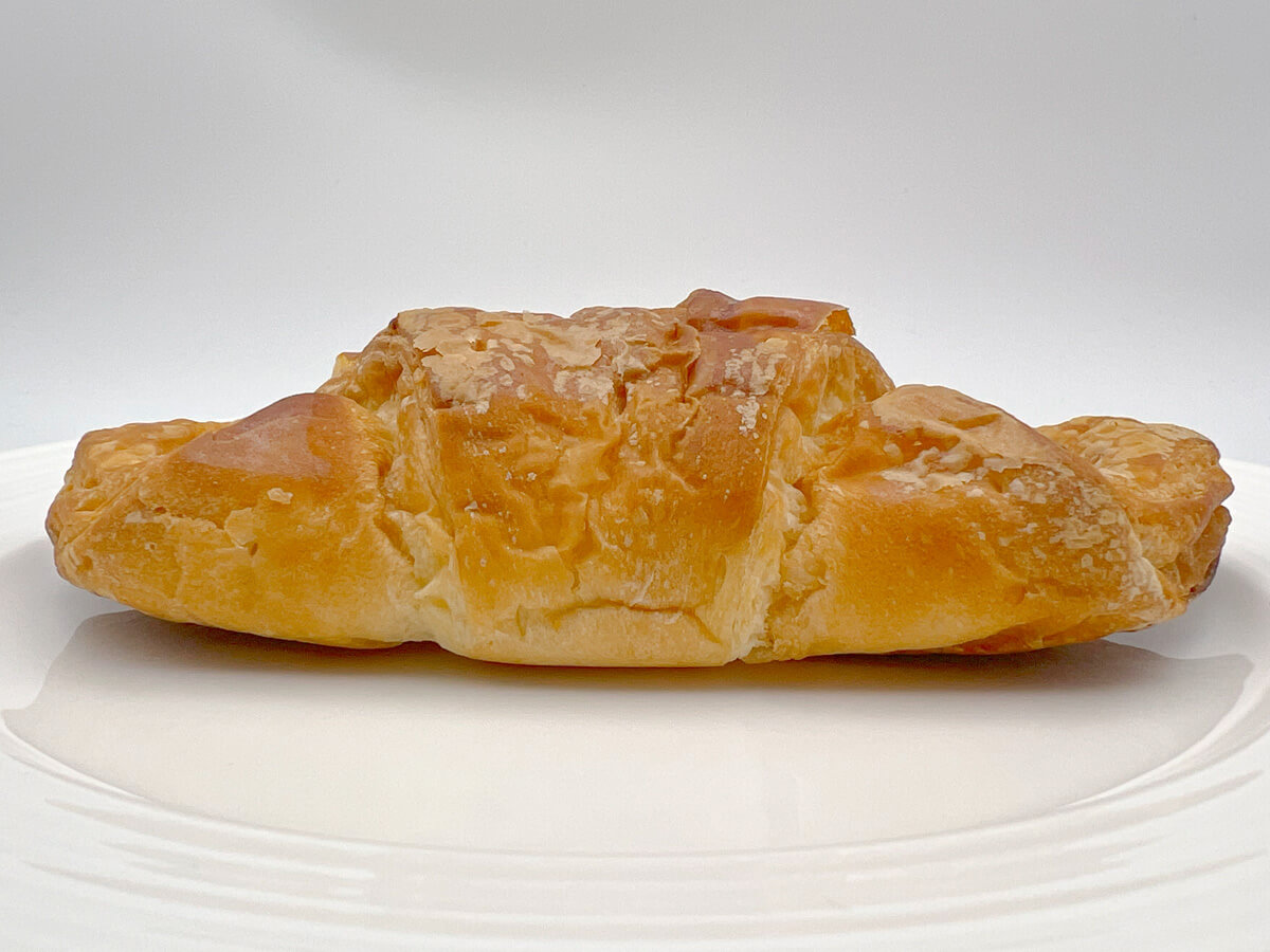 「サタプラ」で絶賛されたファミマ「発酵バター香るチョコクロワッサン」が話題！