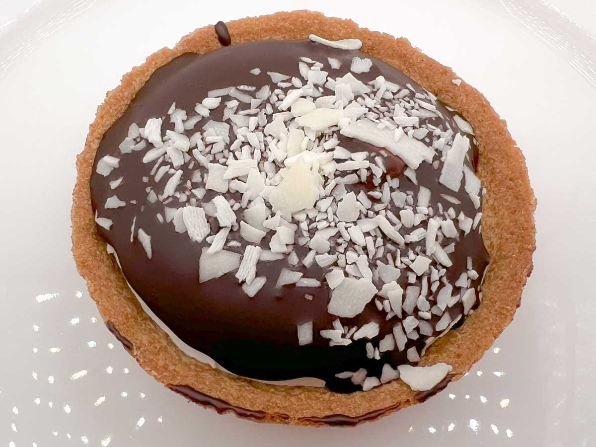 ギャル曽根考案のローソン「ふわとろマシュマロタルト（生キャラメルソース入）」が話題！