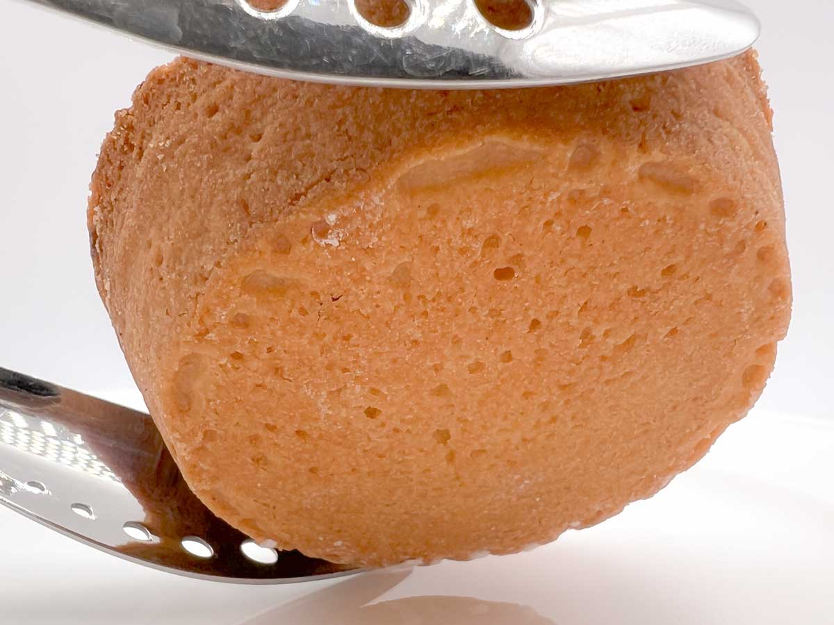 ギャル曽根考案のローソン「ふわとろマシュマロタルト（生キャラメルソース入）」が話題！