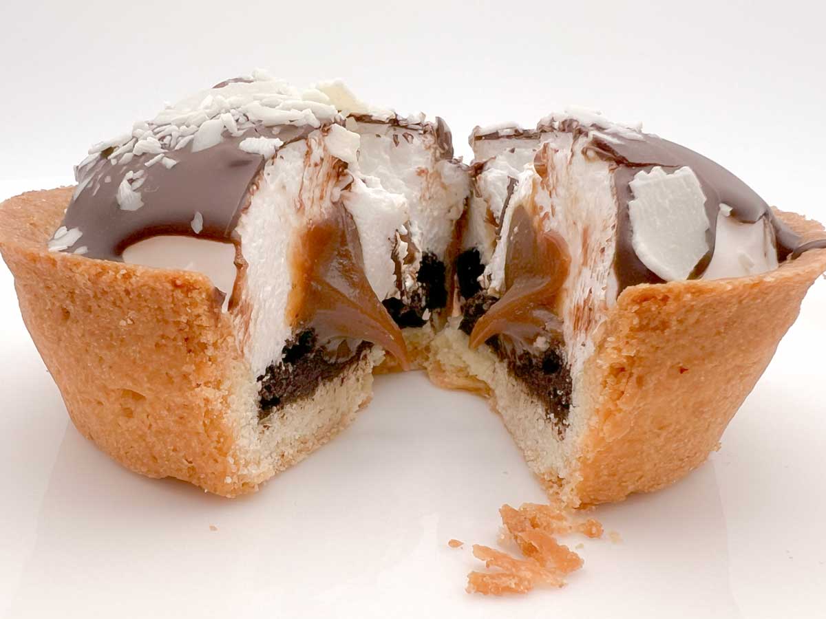 ギャル曽根考案のローソン「ふわとろマシュマロタルト（生キャラメルソース入）」が話題！