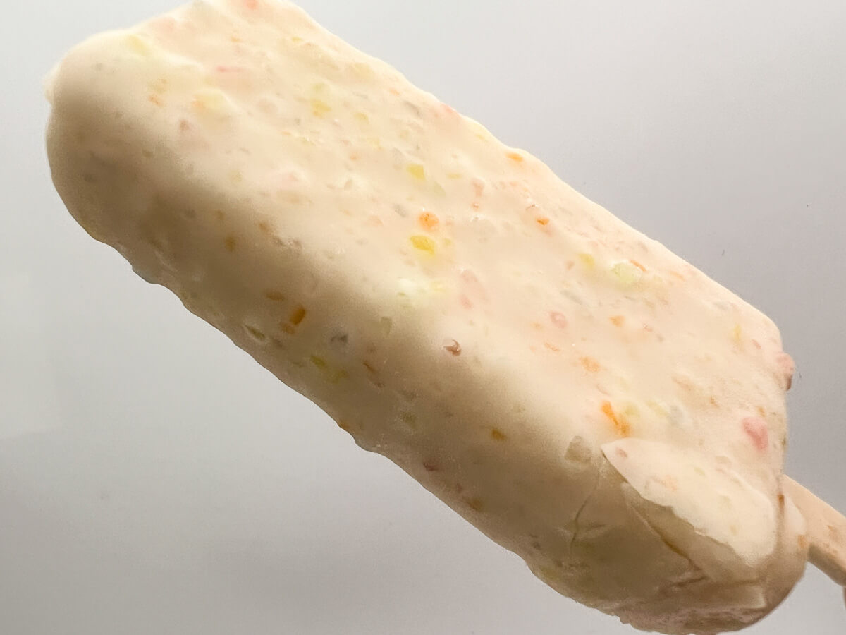 ファミマ「アンデイコ サクマドロップスアイスバー」が話題！