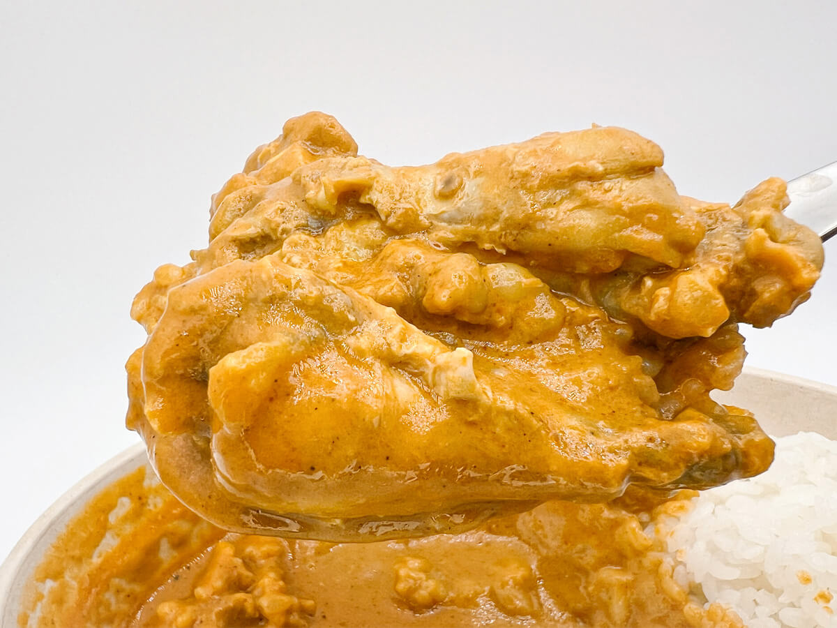 セブンイレブン「金のバターチキンカレー」