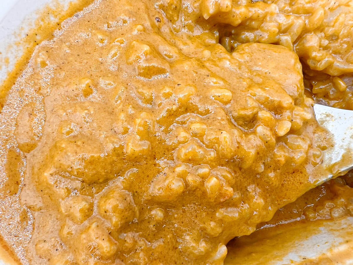 セブンイレブン「金のバターチキンカレー」