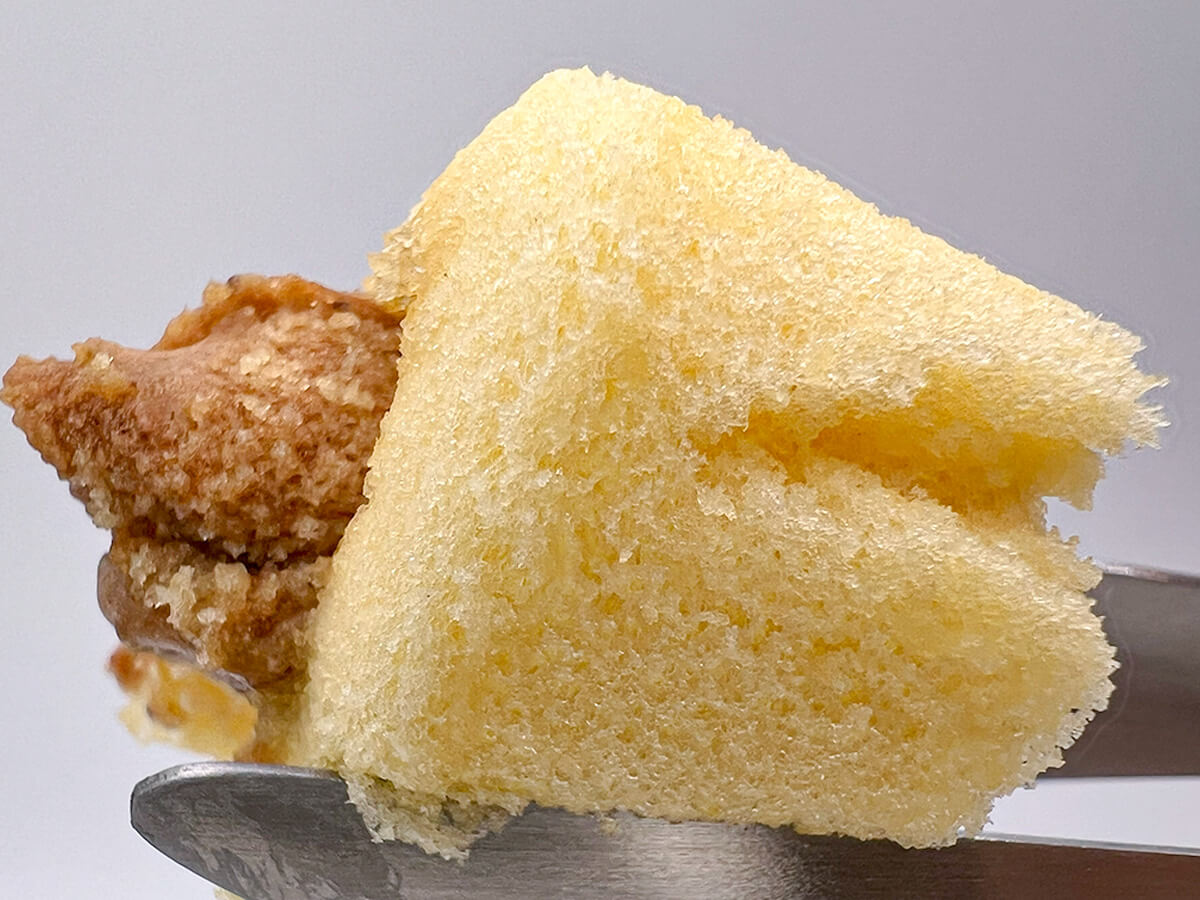 ローソン「プレミアムロールケーキ 2層のマロン」