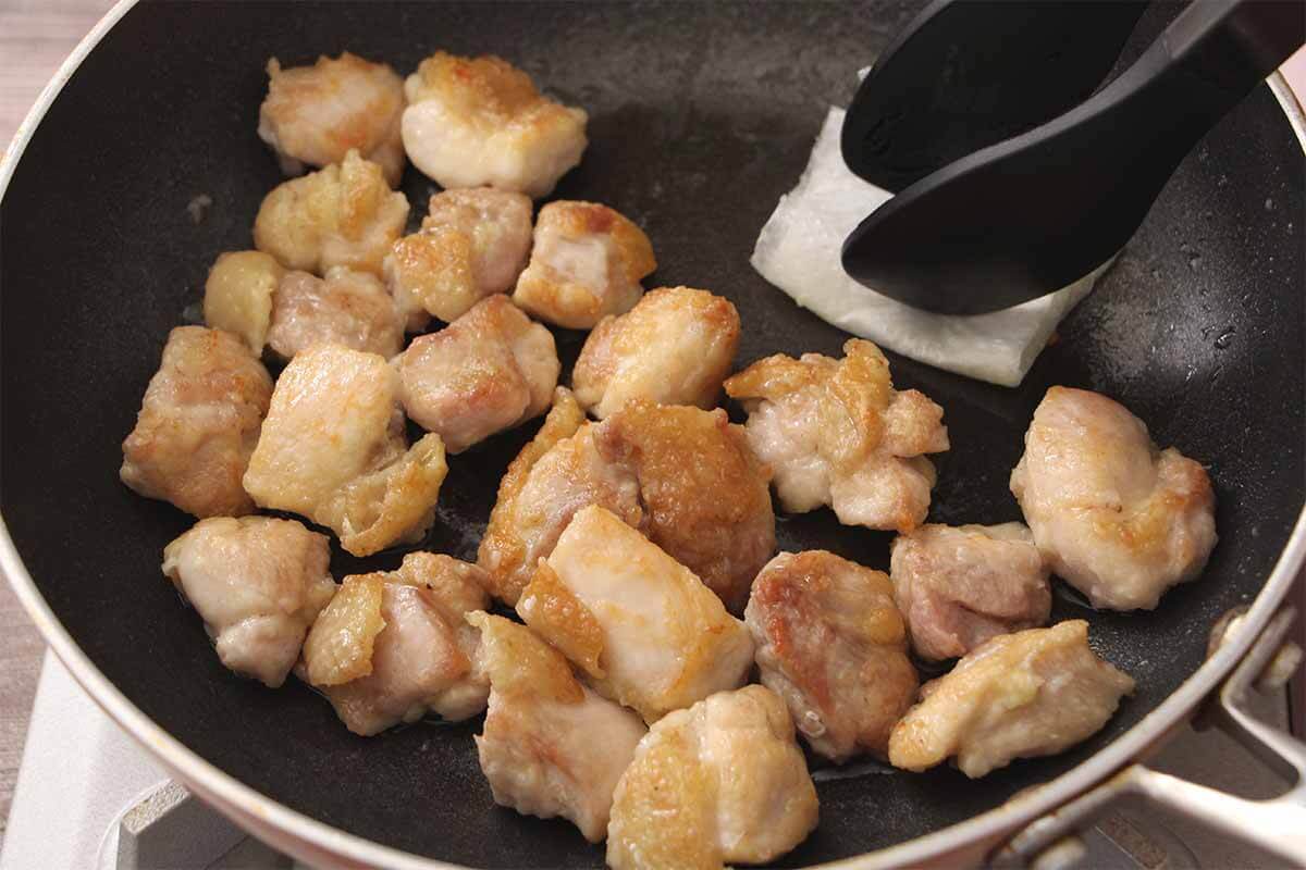 鶏もも肉のチキンチャップ
