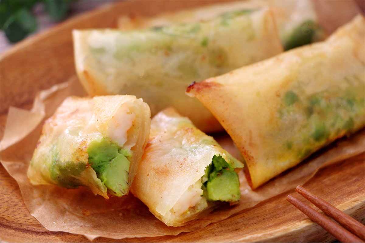 栗原はるみさん「えびとアボカドの春巻」