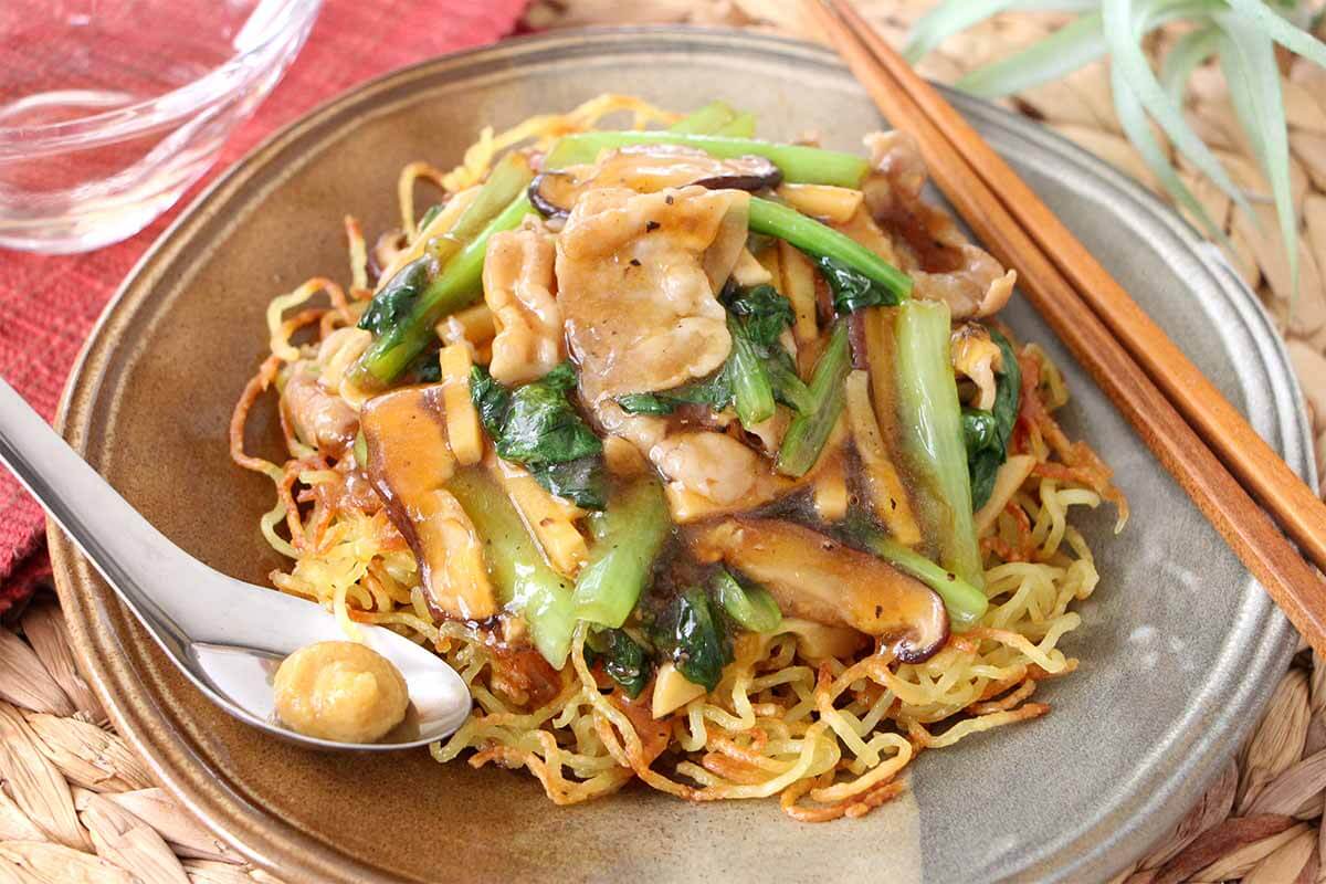 栗原はるみさん「豚肉と小松菜のあんかけ焼きそば」