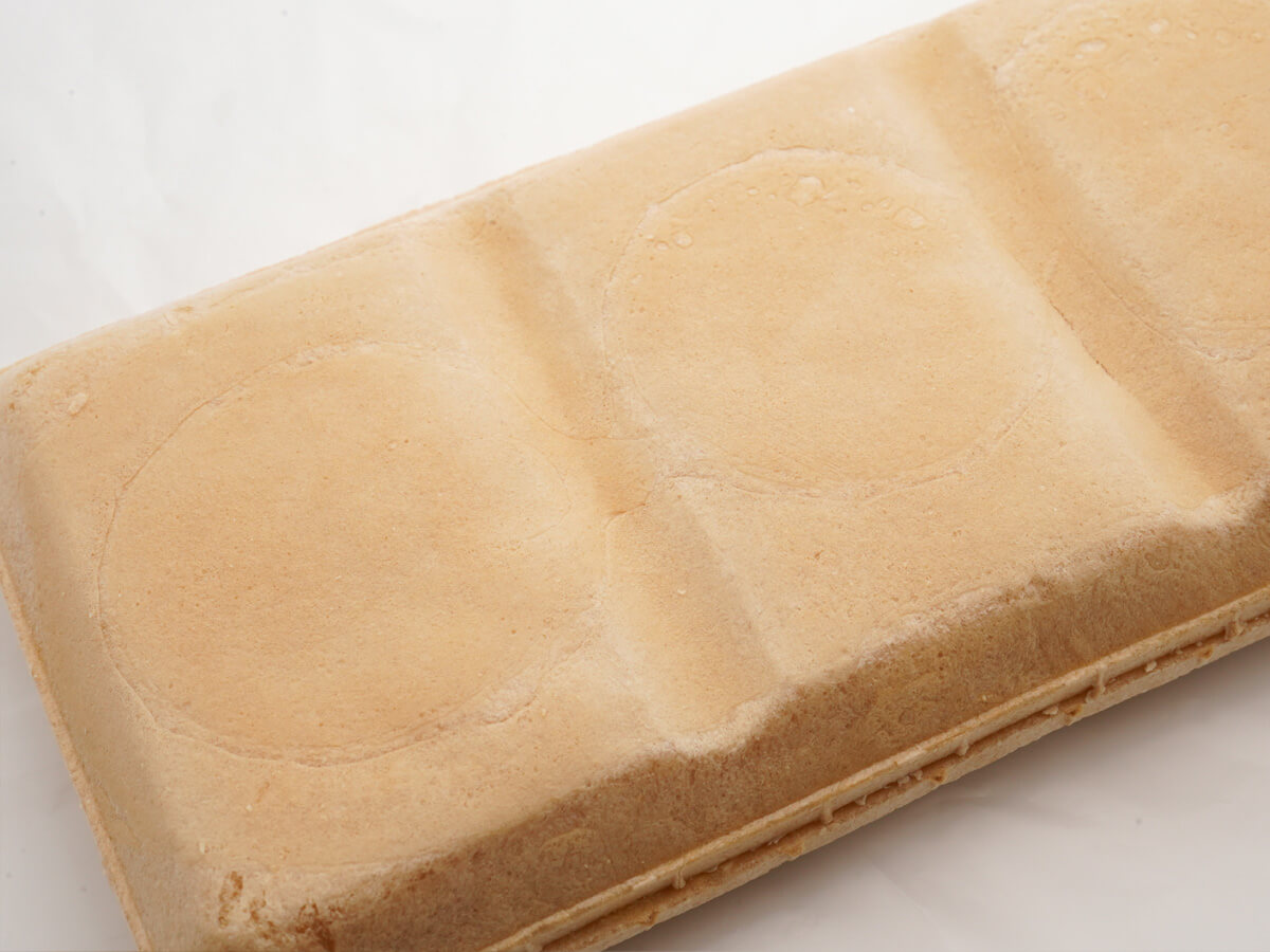 セブンイレブン「7プレミアム アップルパイモナカ」