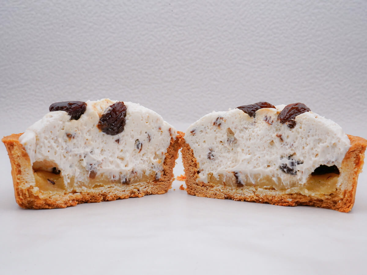 ファミマ「大人のラムレーズンタルト」