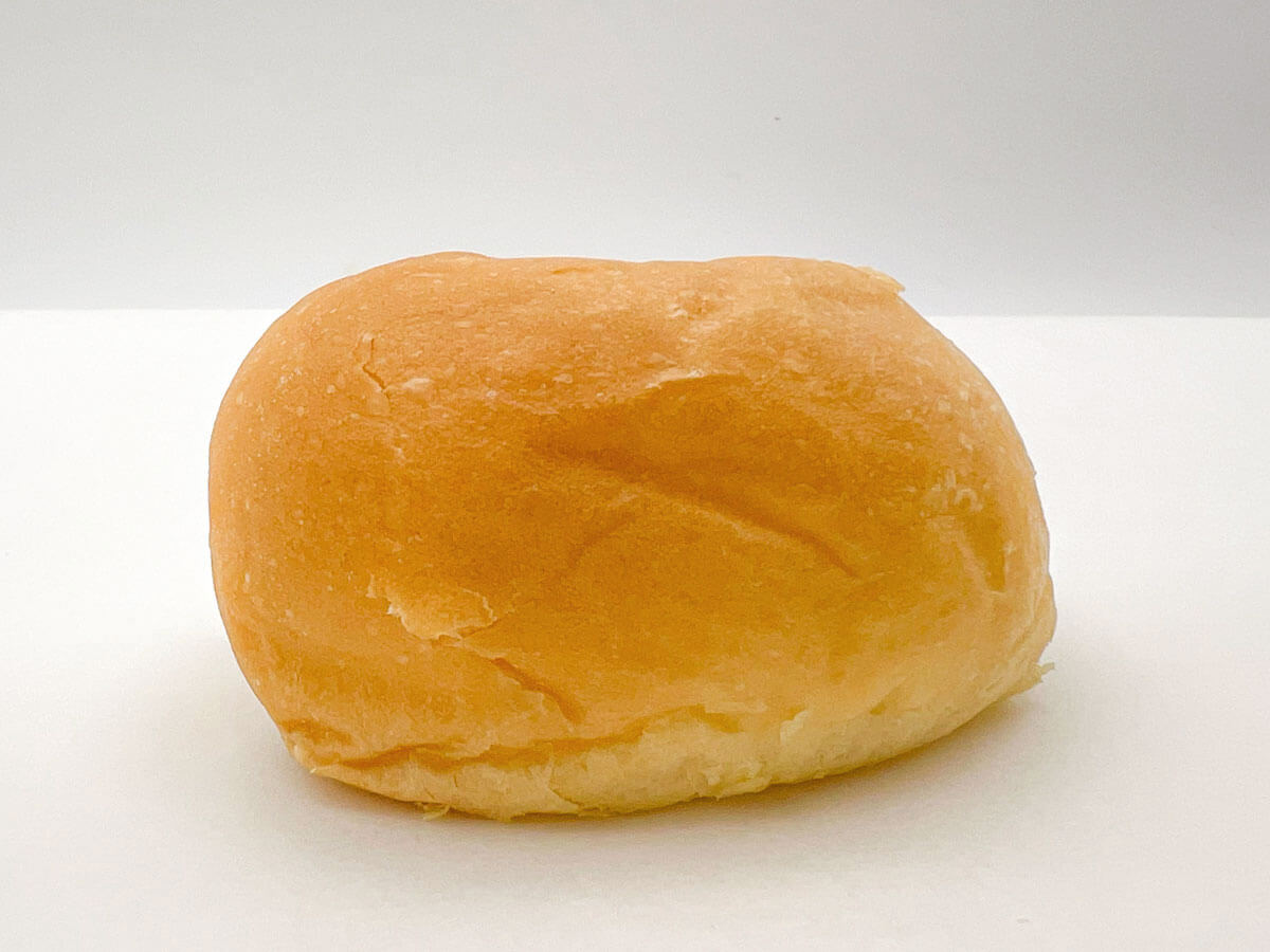 ファミリーマート「冷やして食べるとろけるくりーむパン ミルクティー」