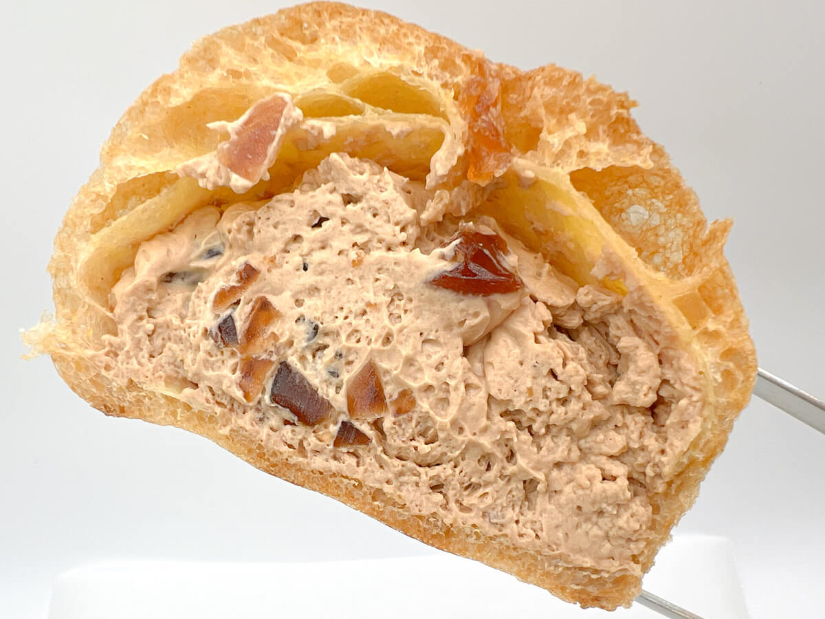 セブンイレブン「紅茶に恋するシュークリーム」