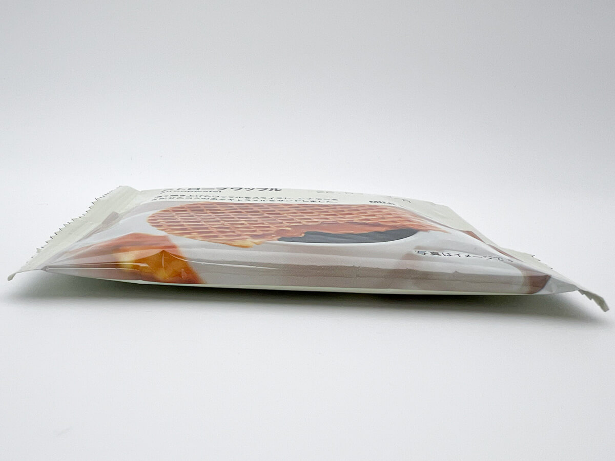 無印良品「世界のお菓子 ストロープワッフル」