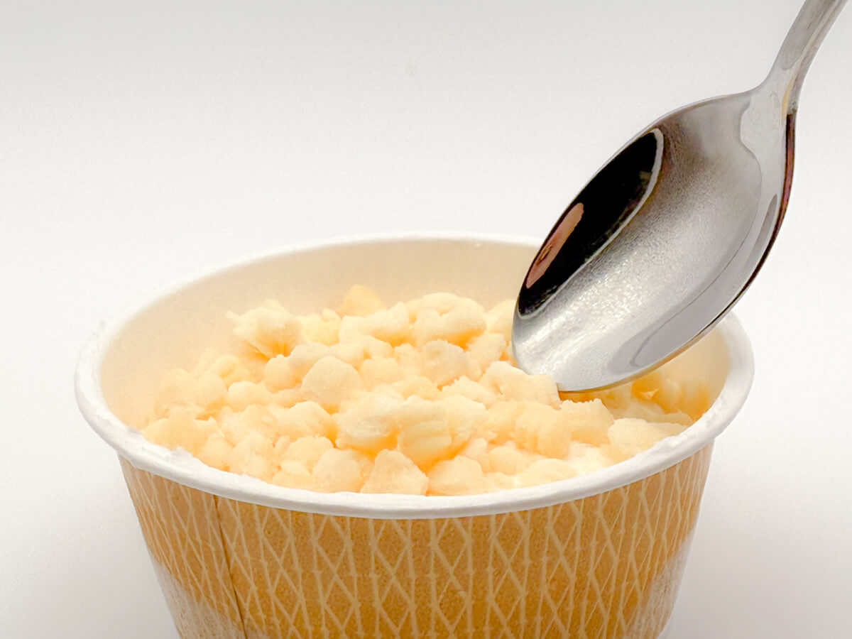 森永乳業「MOW PRIME 白いクッキー&クリーム」