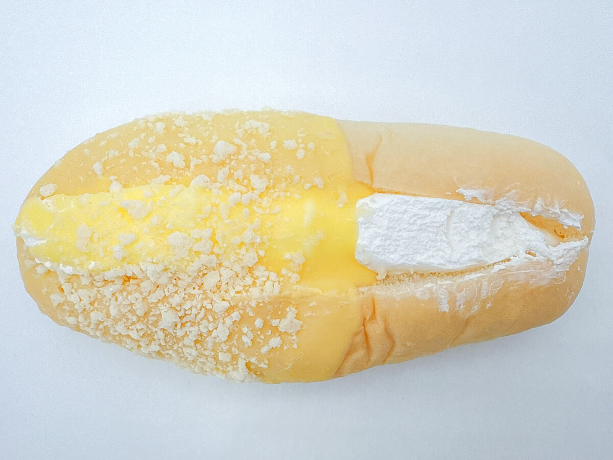 ローソン「MILKふんわりホイップロール」