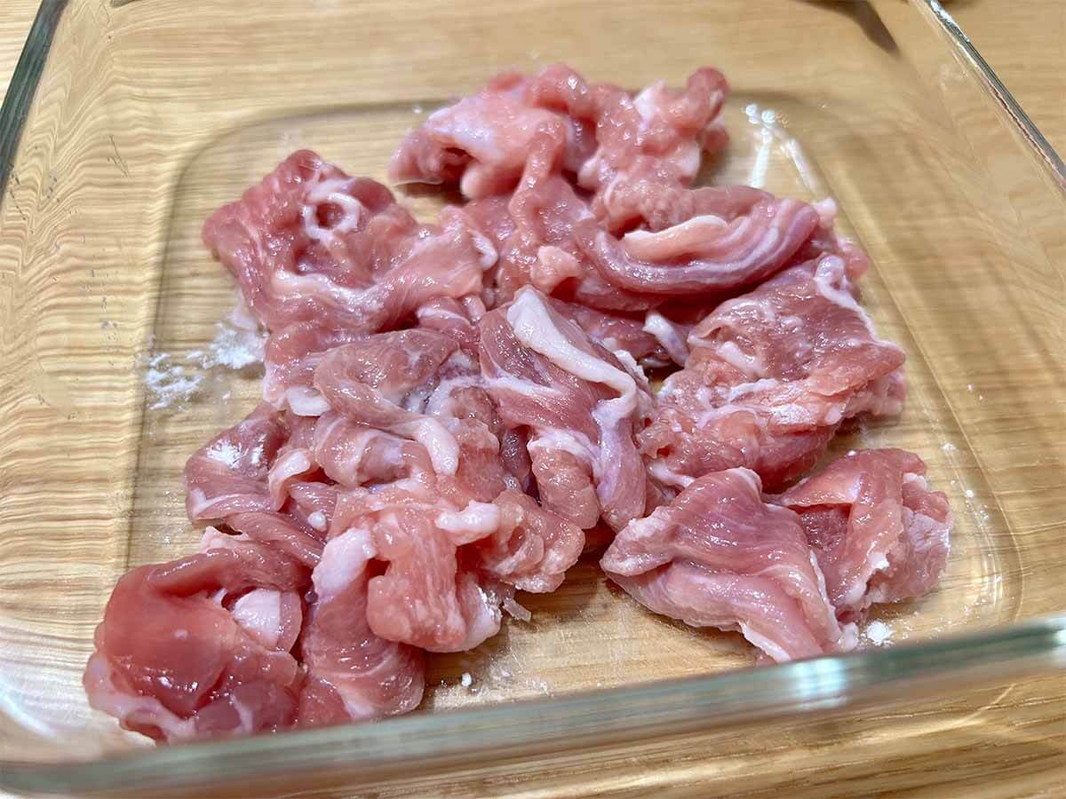 山本ゆりさん「ふわとろ卵豚丼」