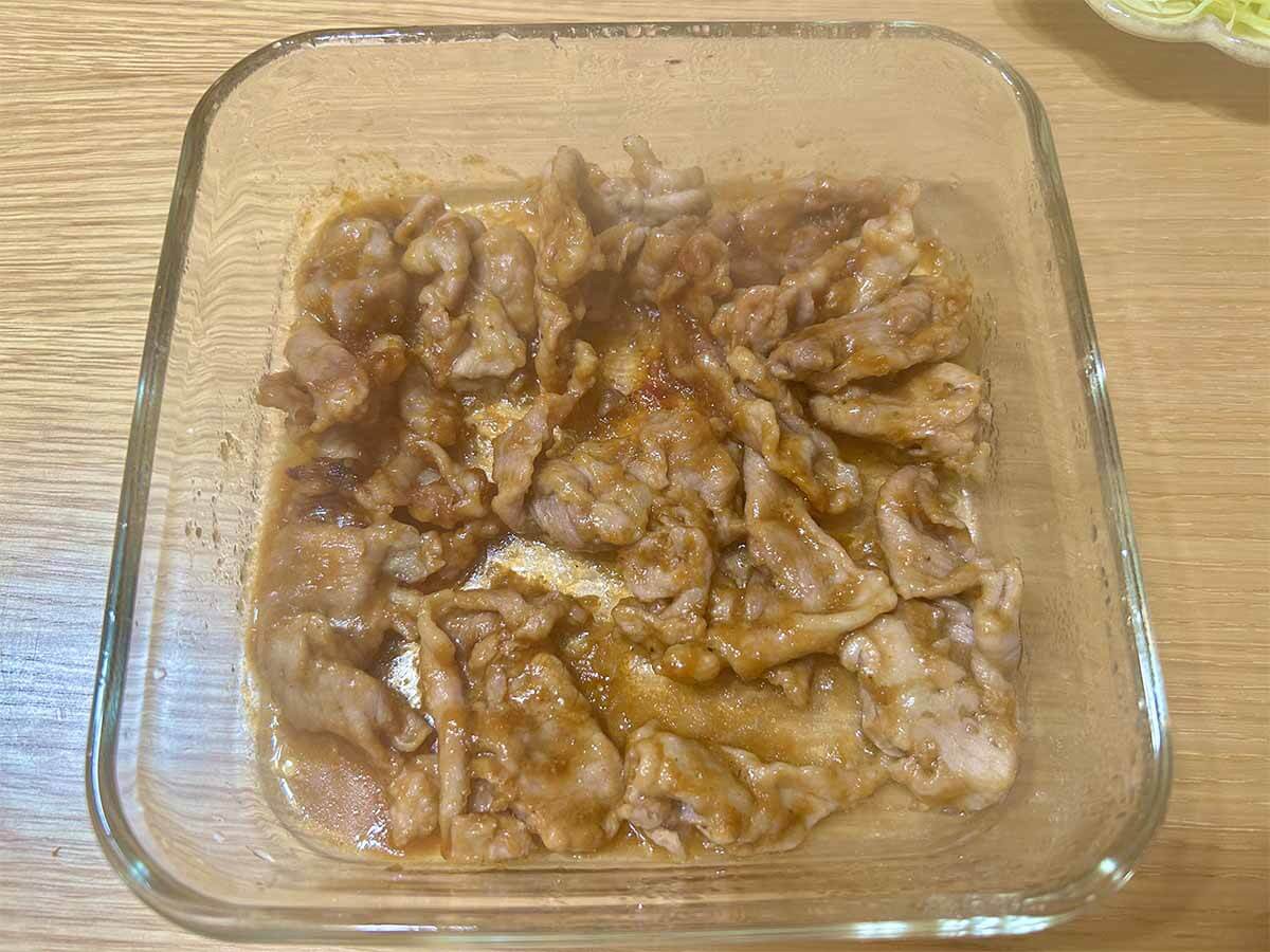 山本ゆりさん「ふわとろ卵豚丼」