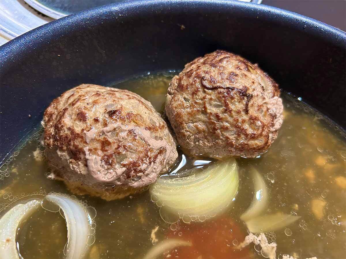 タサン志麻さん「カレーハンバーグ」