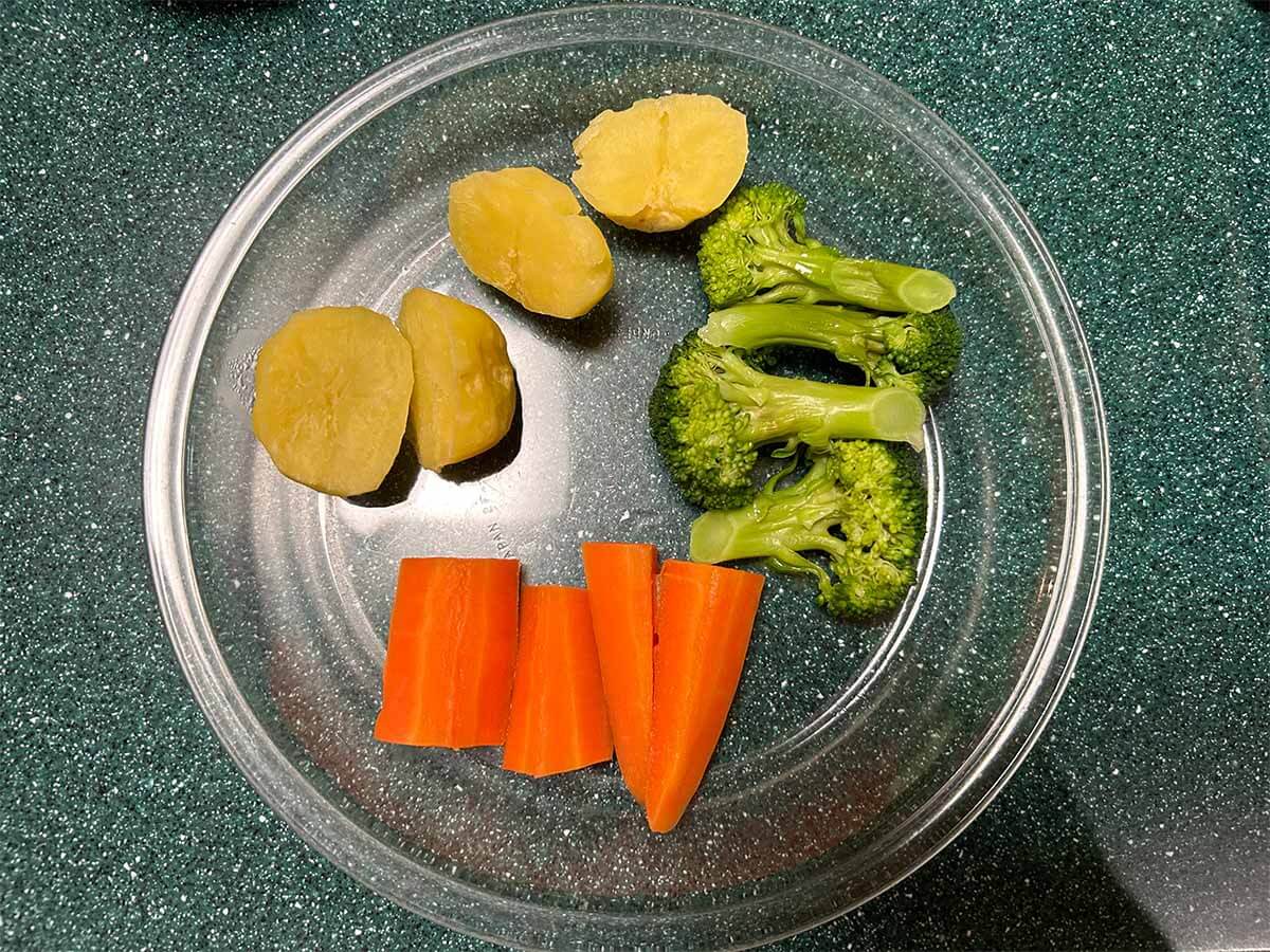 タサン志麻さん「カレーハンバーグ」