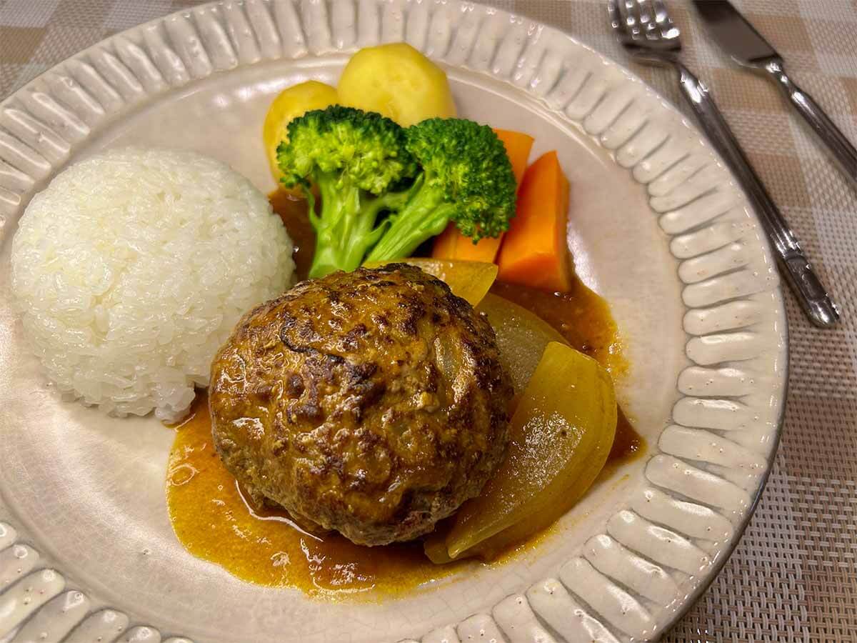 タサン志麻さん「カレーハンバーグ」