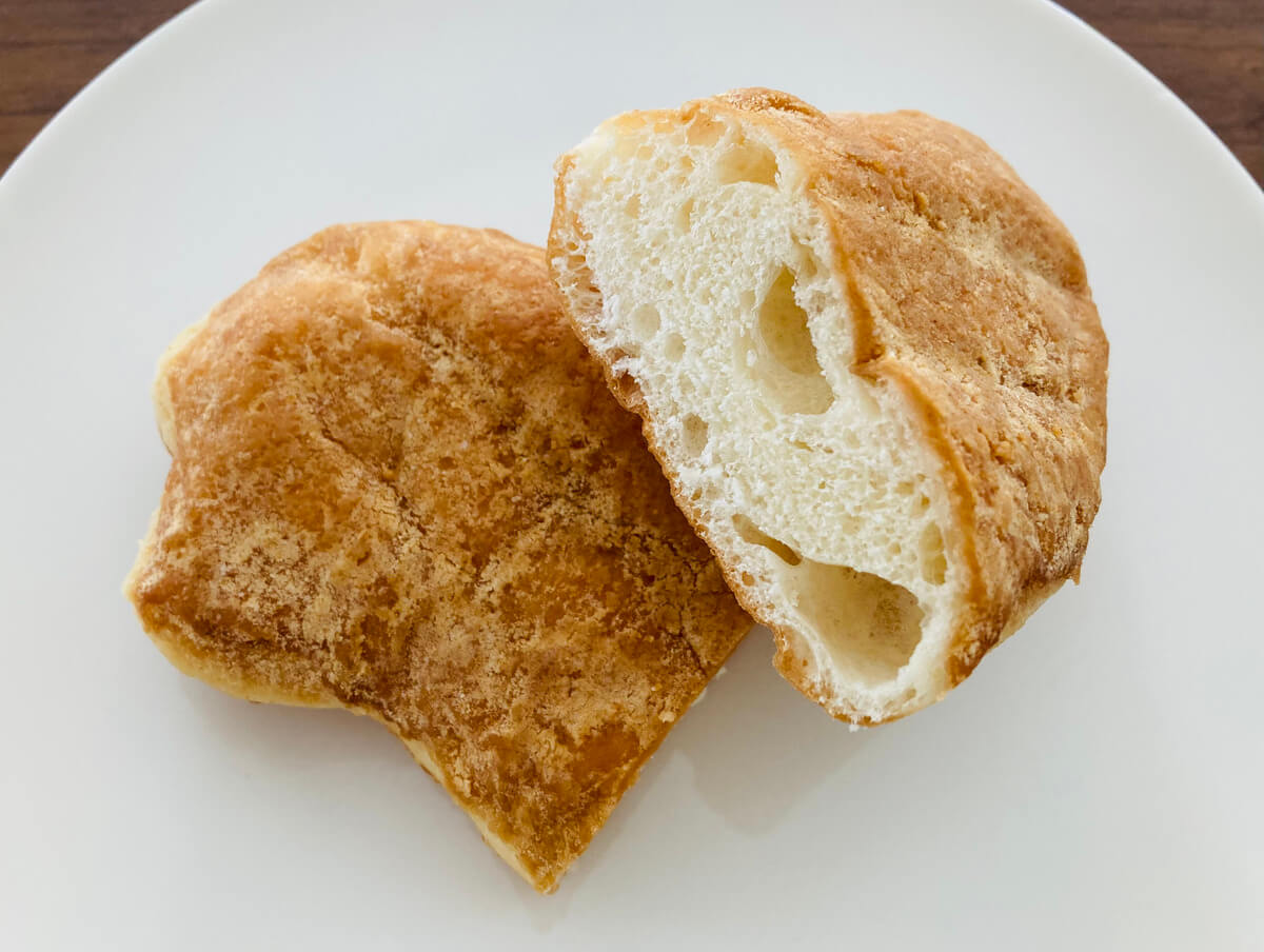 ローソン「もっちり食感の揚げぱん(きなこ)」