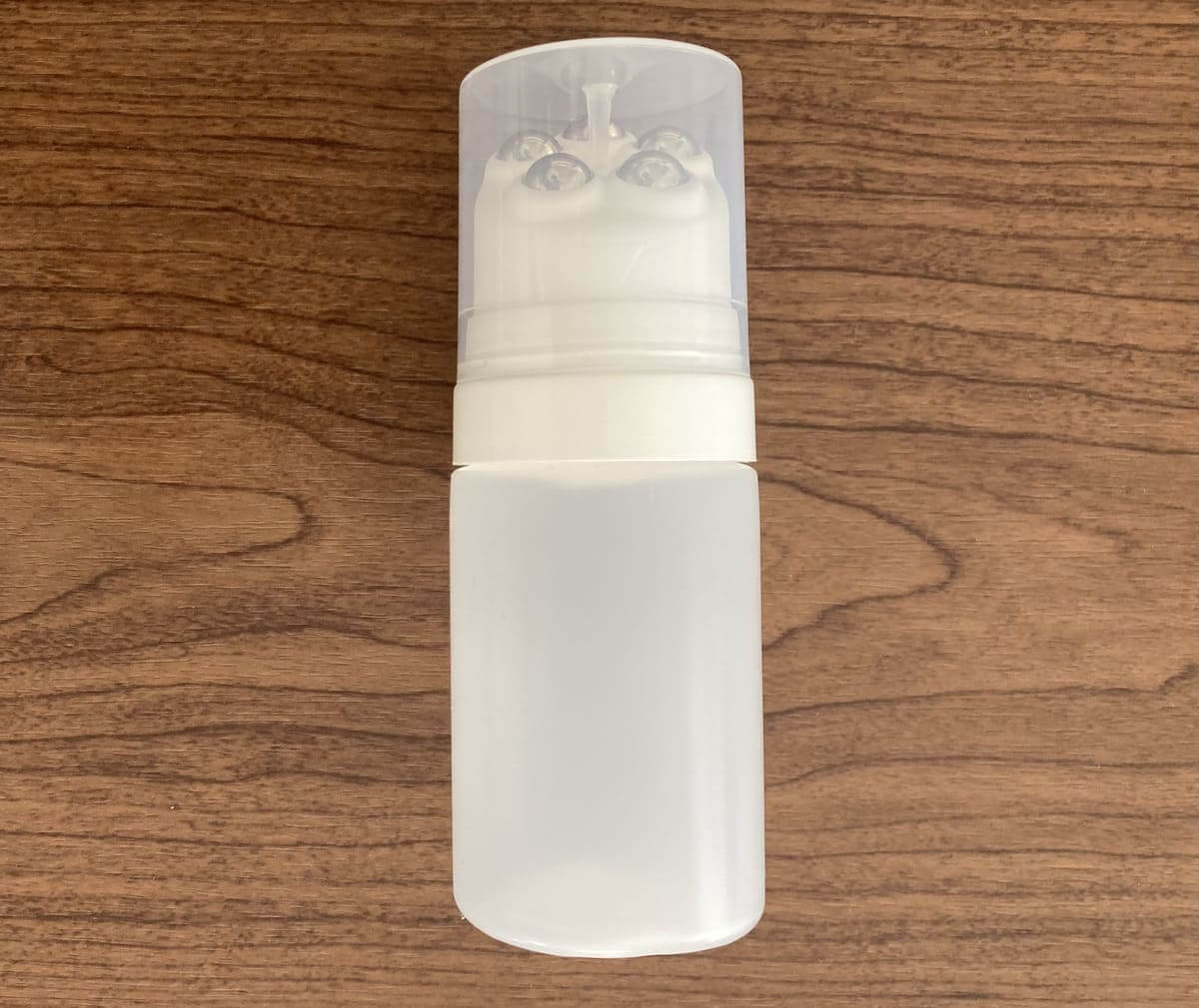 ダイソー「５点ローラー詰め替えチューブ」