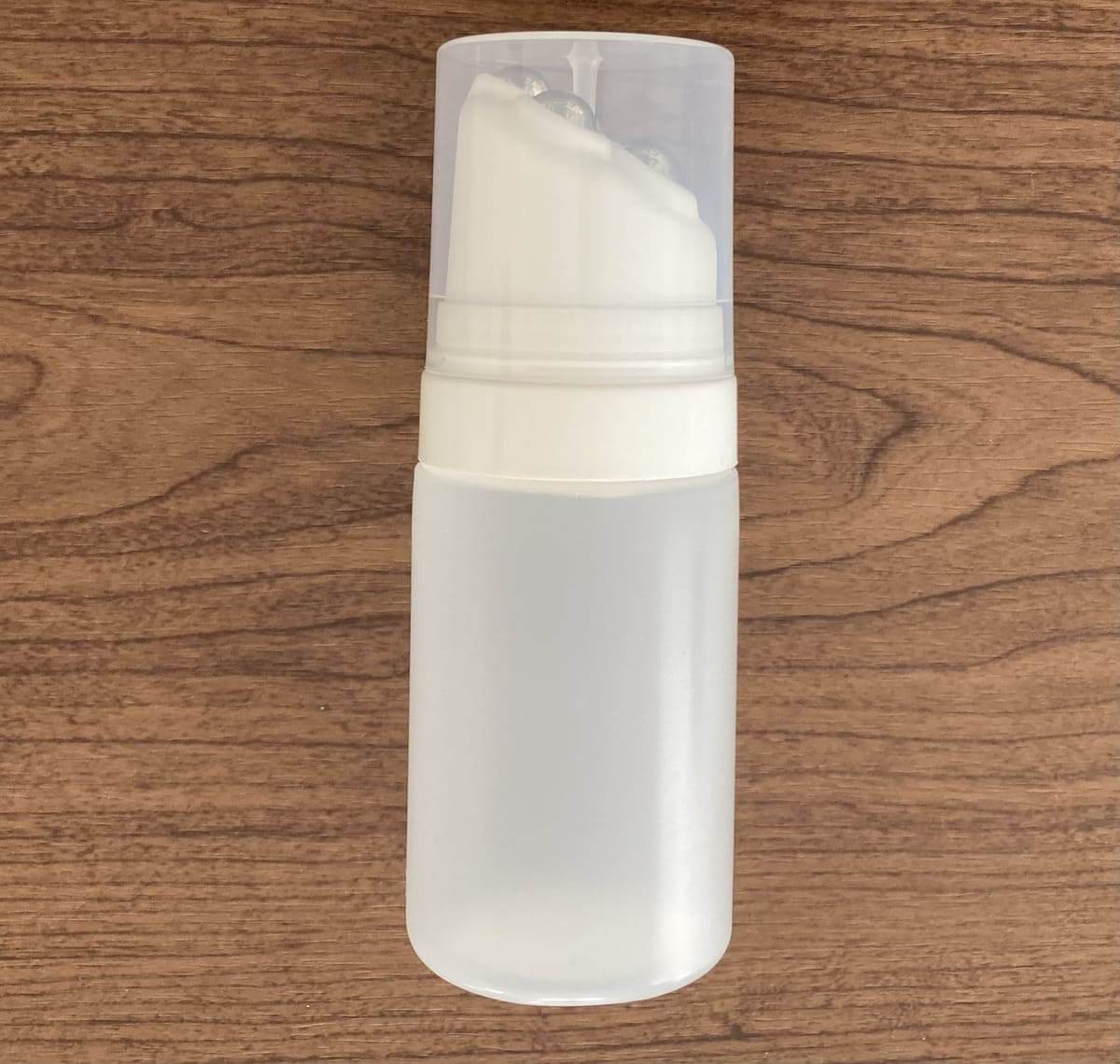 ダイソー「５点ローラー詰め替えチューブ」