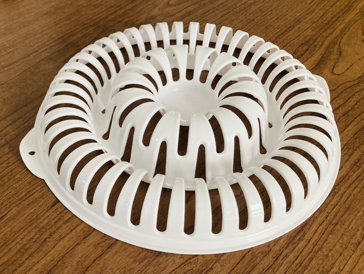 ダイソー「電子レンジチップスメーカー」