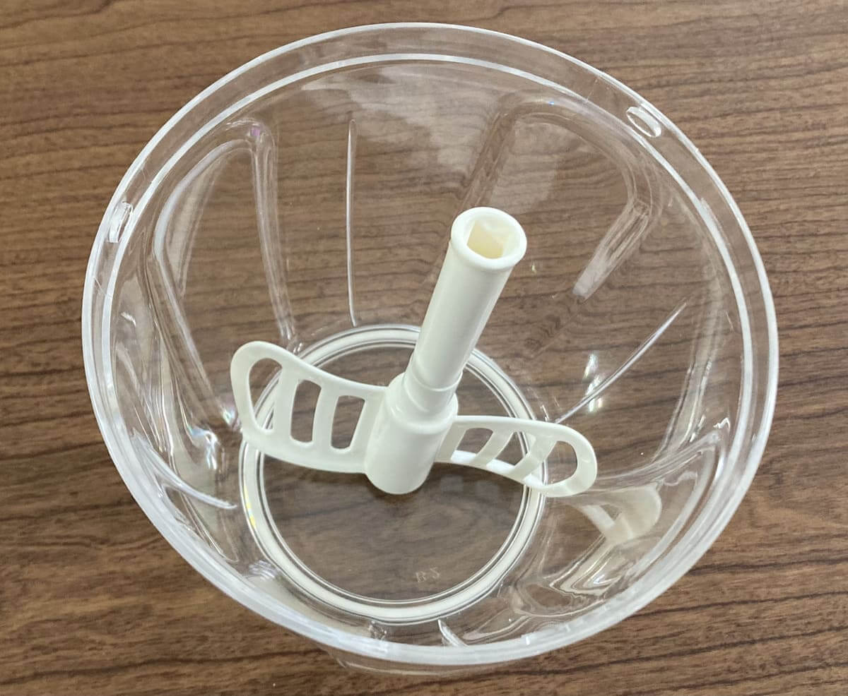 ダイソー「ハンドル野菜カッター(ミキサー付)」