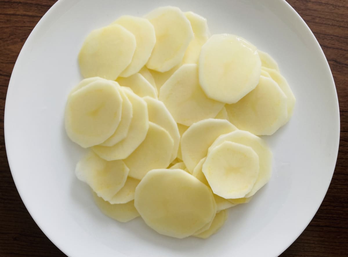 ダイソー「電子レンジチップスメーカー」