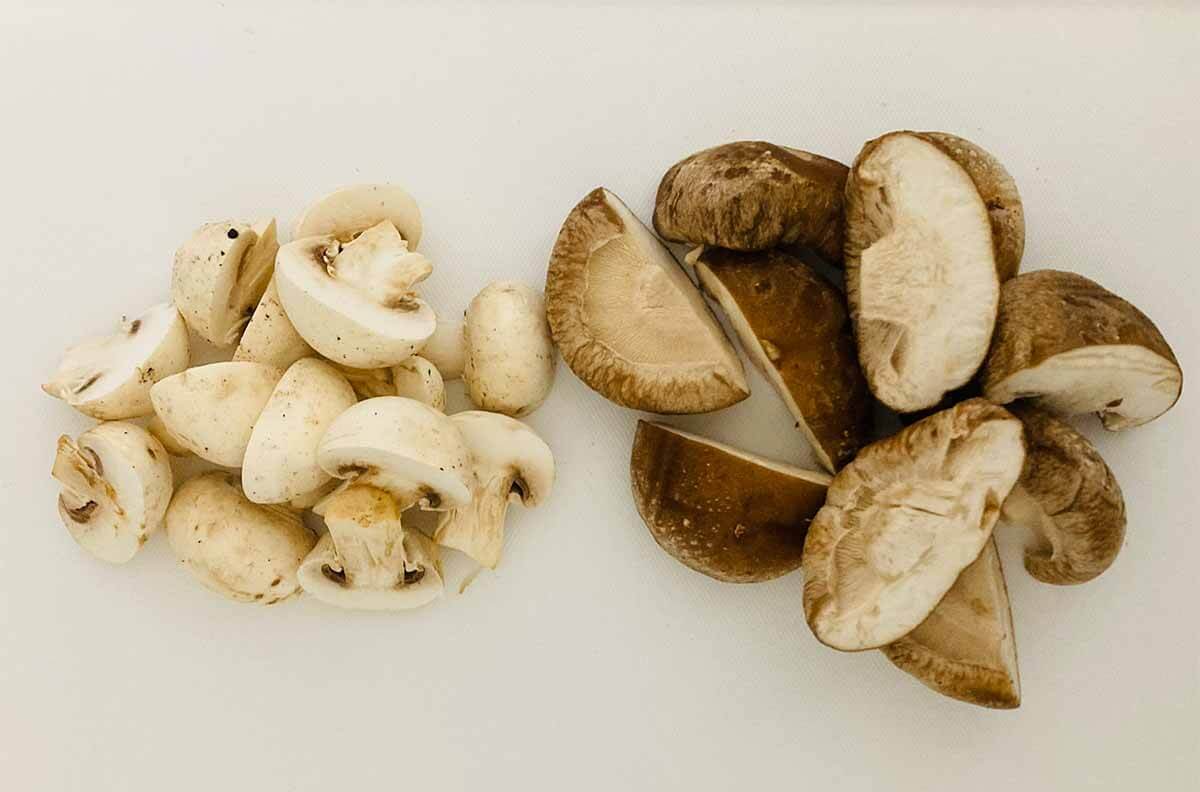 タサン志麻さん「ブロッコリーの肉巻き キノコソース」