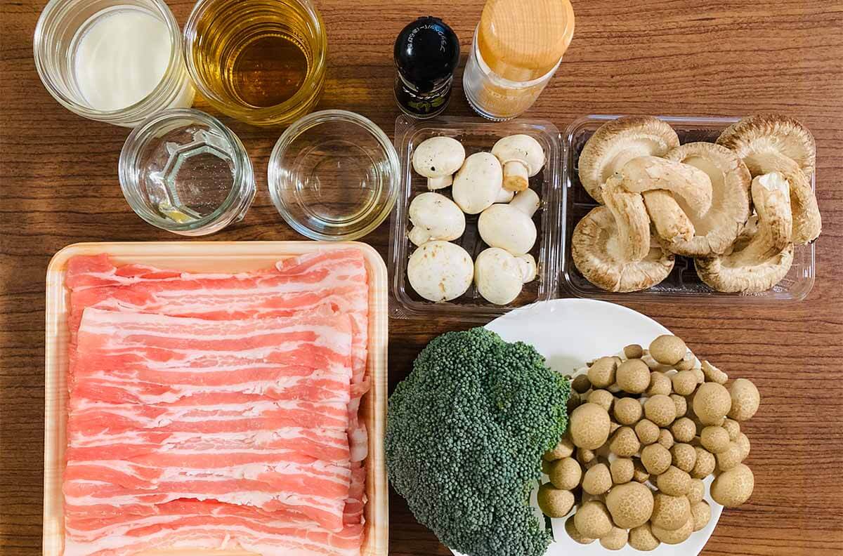 タサン志麻さん「ブロッコリーの肉巻き キノコソース」