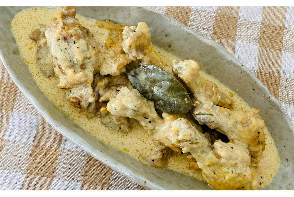 タサン志麻さん「鶏のマスタード煮込み」