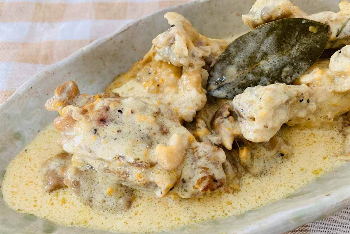 タサン志麻さん「鶏のマスタード煮込み」