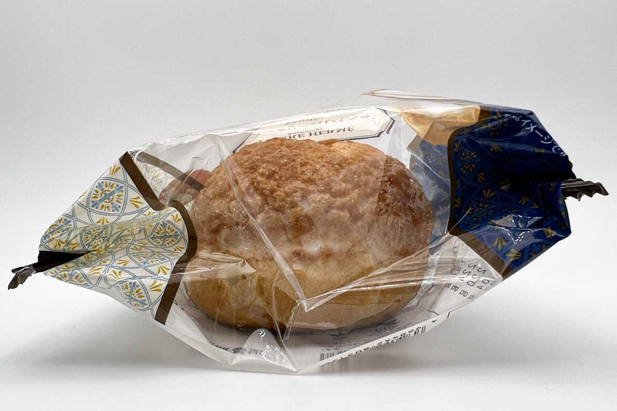 ファミマ「ピエール・エルメ アンソロジー監修 シュークリーム(バニラ)」