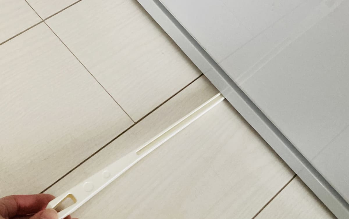 ダイソー「隙間らくらくハンディワイパー」